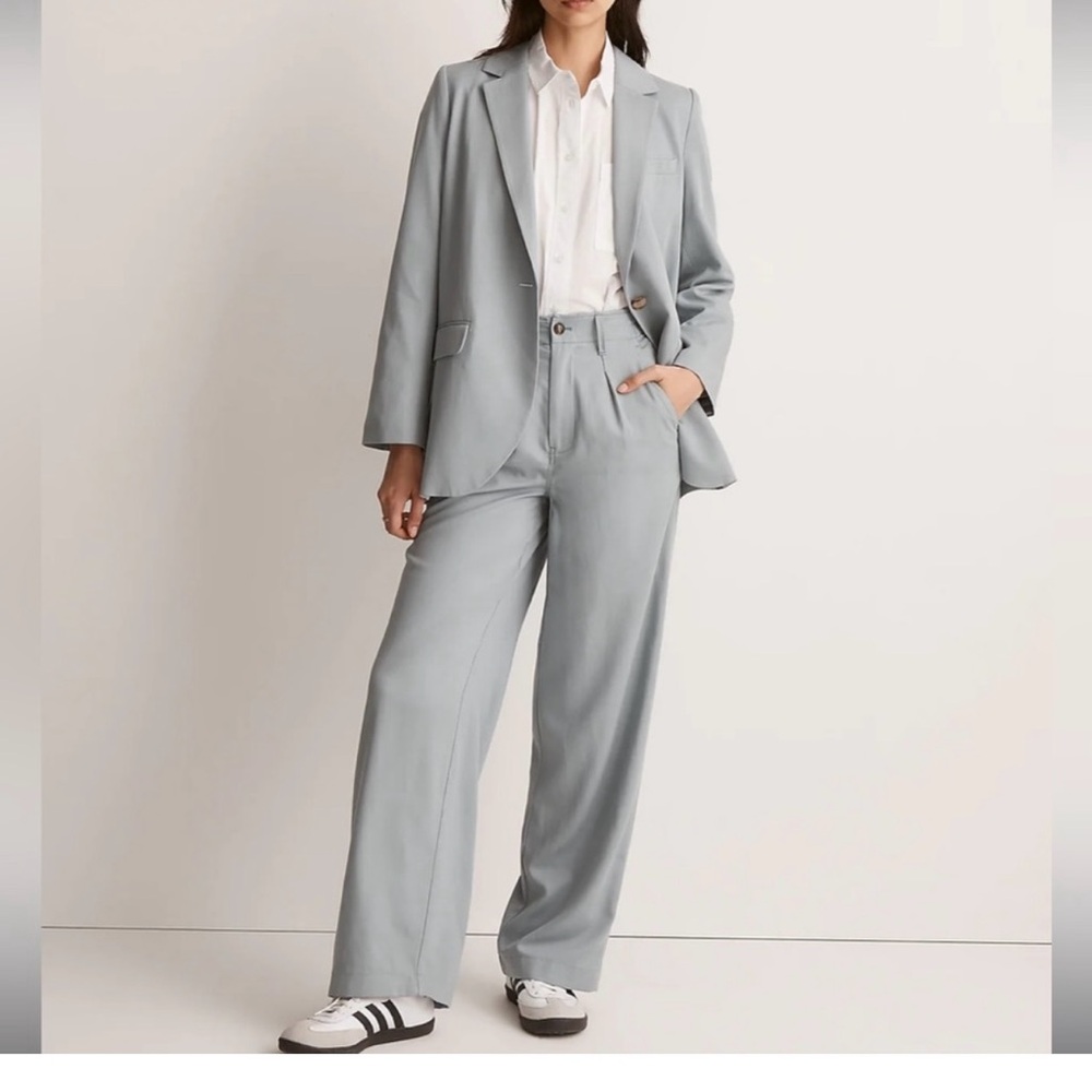 Madewell Wide Leg Pants in Light Gray